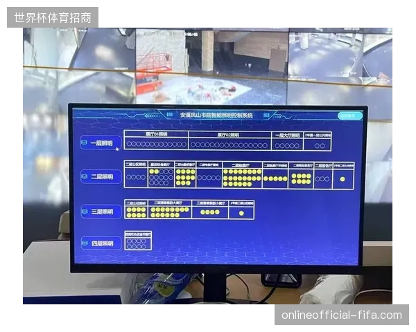 现场传感器联动技术通过优化物理链路精准消解了全球转播的延迟压力